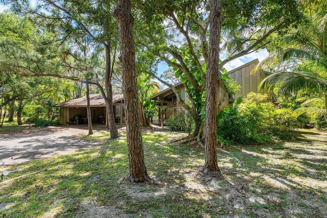 1110 NW 2nd Avenue, Delray Beach, FL 33444