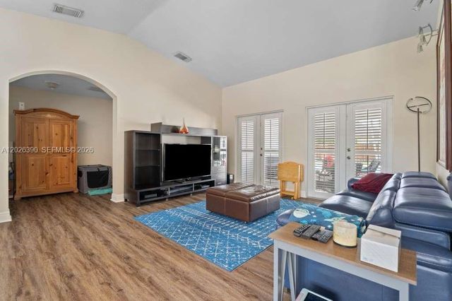 32302 SW 204th Ct, Homestead, FL 33030