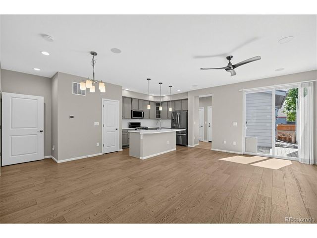 8954 E 58th Dr, Denver, CO 80238