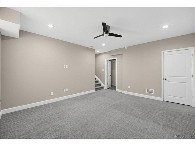 8954 E 58th Dr, Denver, CO 80238
