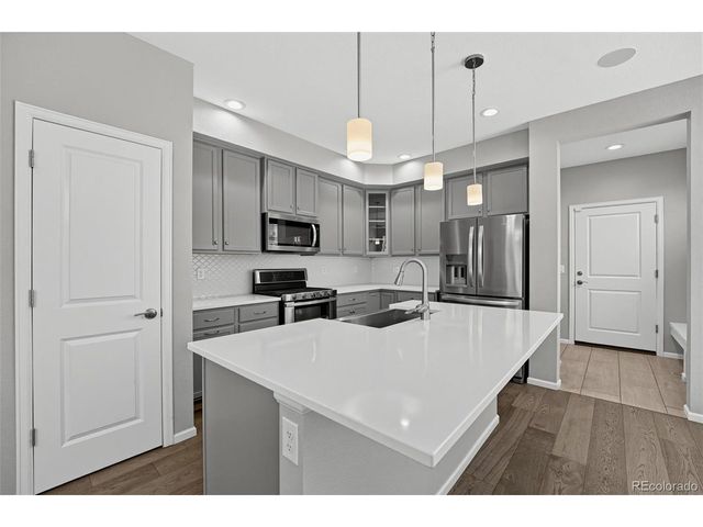 8954 E 58th Dr, Denver, CO 80238