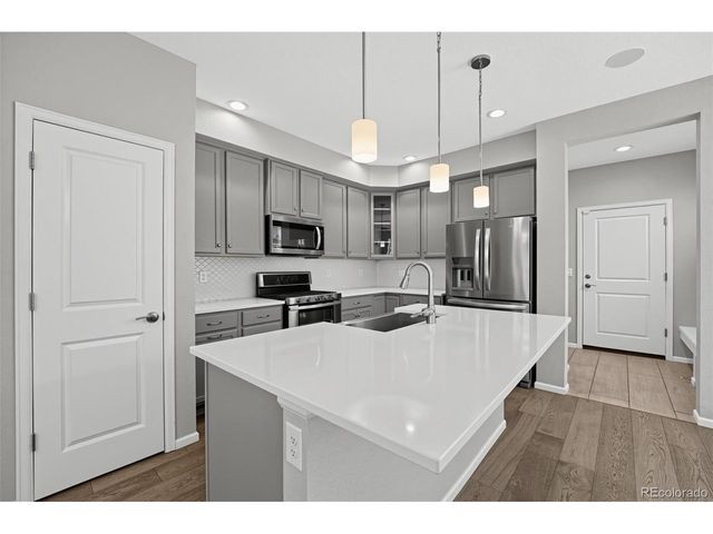 8954 E 58th Dr, Denver, CO 80238