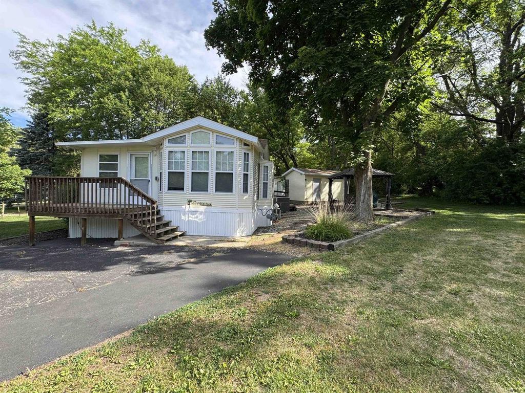 354 Skyline Drive, Edgerton, WI 53534