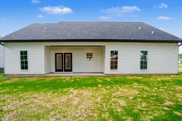 164 North Side Landing, Smithville, TN 37166