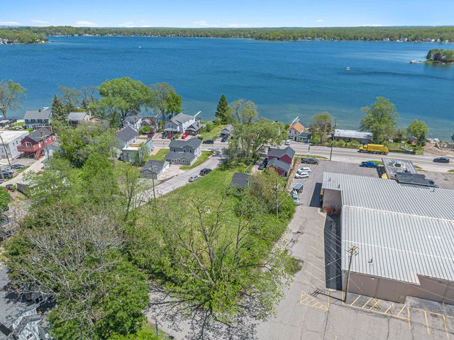 9510 Main Street, Whitmore Lake, MI 48189