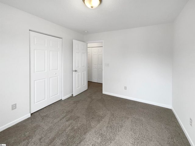 306 Revis Creek Court, Simpsonville, SC 29681