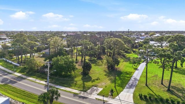 1455 MANOR ROAD, Englewood, FL 34223