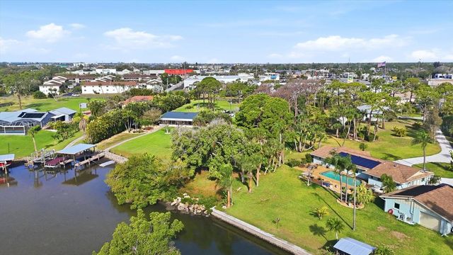 1455 MANOR ROAD, Englewood, FL 34223