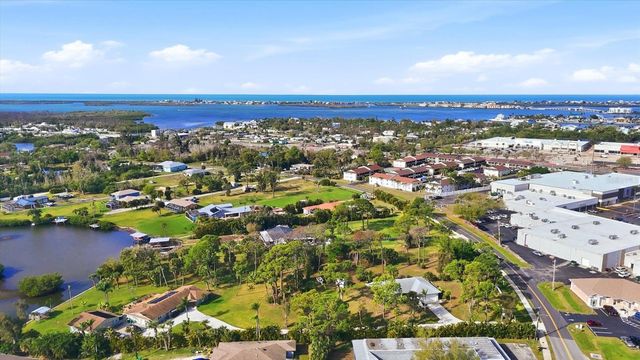 1455 MANOR ROAD, Englewood, FL 34223