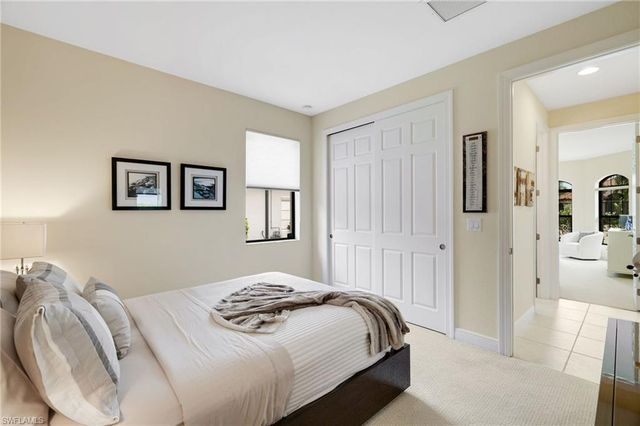 23452 Sanabria LOOP, Bonita Springs, FL 34135