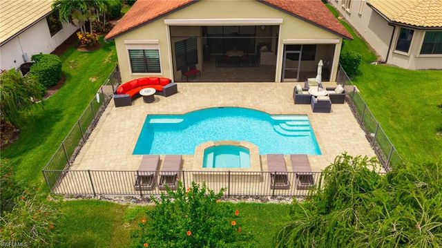 23452 Sanabria LOOP, Bonita Springs, FL 34135