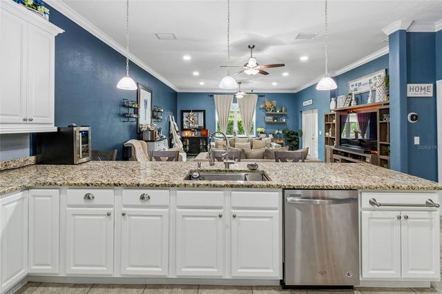 3004 MANITOBA AVENUE, Groveland, FL 34736