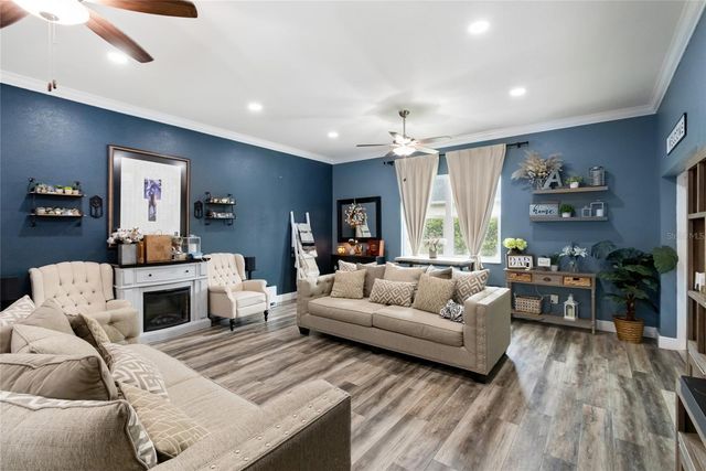 3004 MANITOBA AVENUE, Groveland, FL 34736
