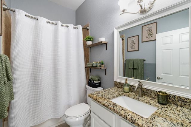 3004 MANITOBA AVENUE, Groveland, FL 34736