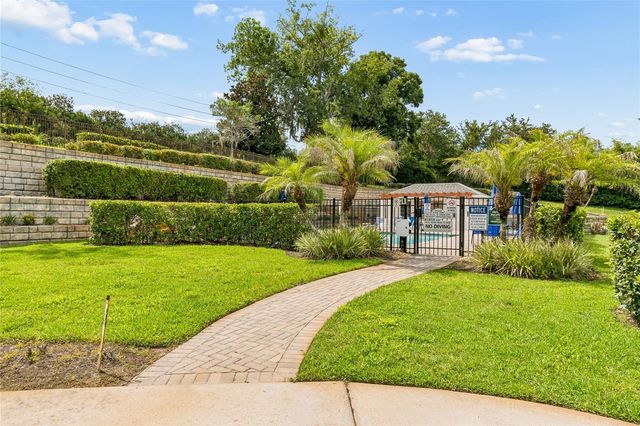 3004 MANITOBA AVENUE, Groveland, FL 34736