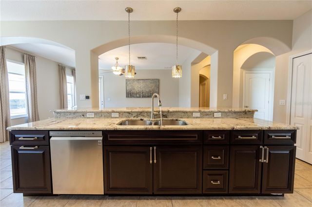 4810 LAKE MILLY DRIVE, Orlando, FL 32839