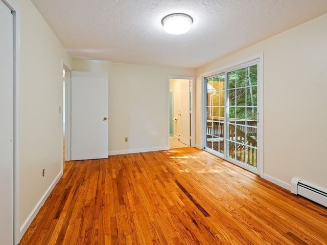 987 Wachusett St, Holden, MA 01522