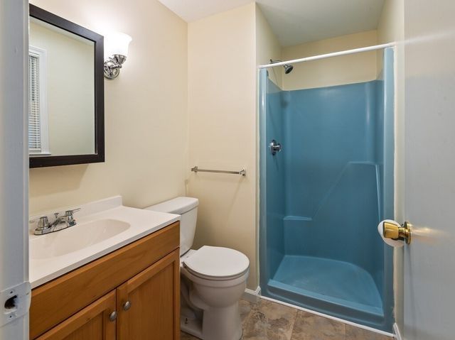 987 Wachusett St, Holden, MA 01522