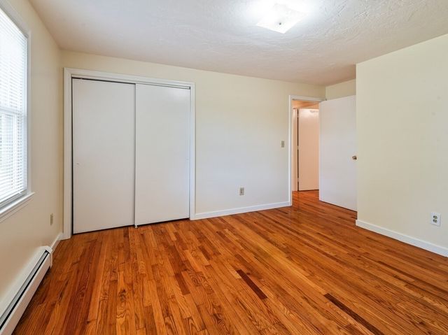987 Wachusett St, Holden, MA 01522