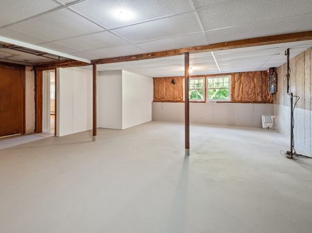 987 Wachusett St, Holden, MA 01522