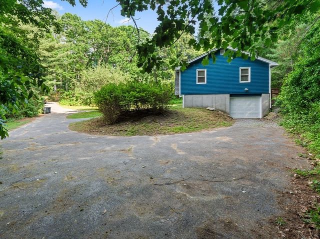 987 Wachusett St, Holden, MA 01522