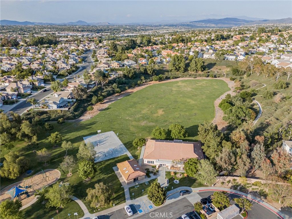 Image 35 of property listing at 44965 Checkerbloom, Temecula, CA 92592