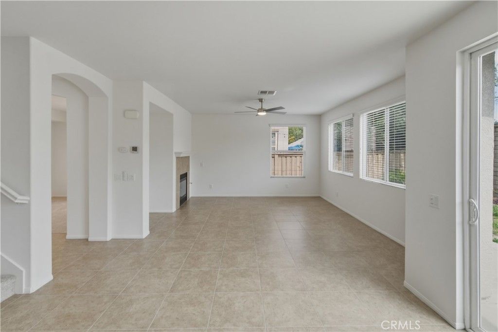 Image 8 of property listing at 44965 Checkerbloom, Temecula, CA 92592
