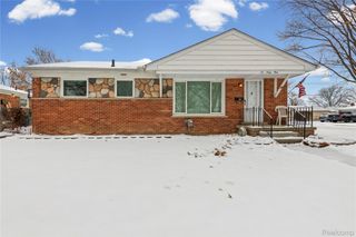 1069 Chippewa Street, Mt. Clemens, MI 48043