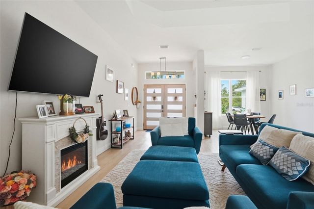 7279 BLACKBIRD AVENUE, Weeki Wachee, FL 34613