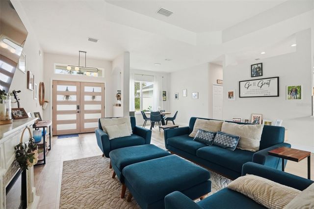 7279 BLACKBIRD AVENUE, Weeki Wachee, FL 34613