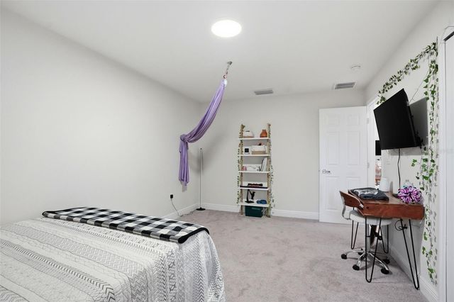 7279 BLACKBIRD AVENUE, Weeki Wachee, FL 34613