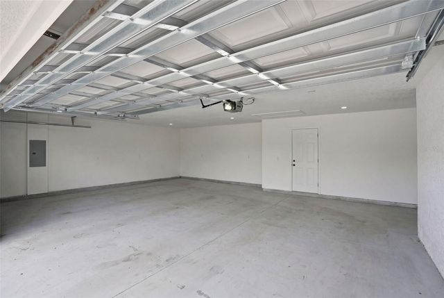 7279 BLACKBIRD AVENUE, Weeki Wachee, FL 34613