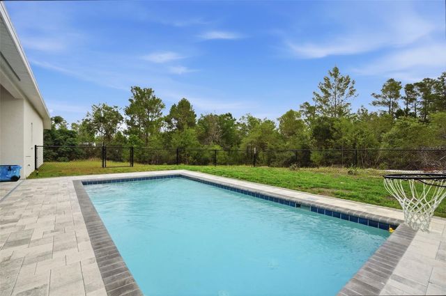 7279 BLACKBIRD AVENUE, Weeki Wachee, FL 34613