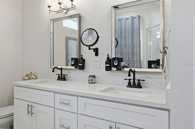 7279 BLACKBIRD AVENUE, Weeki Wachee, FL 34613