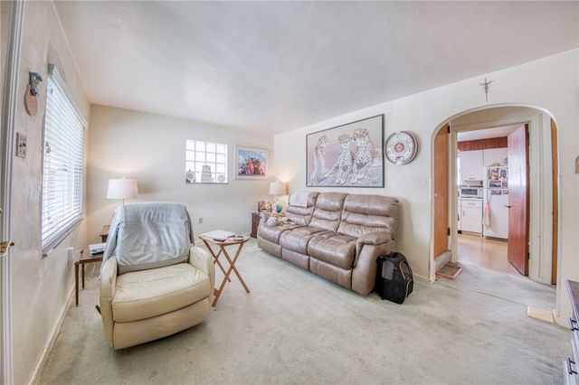 1502 Cooper Ave, Brighton Heights, PA 15212