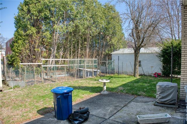 1502 Cooper Ave, Brighton Heights, PA 15212