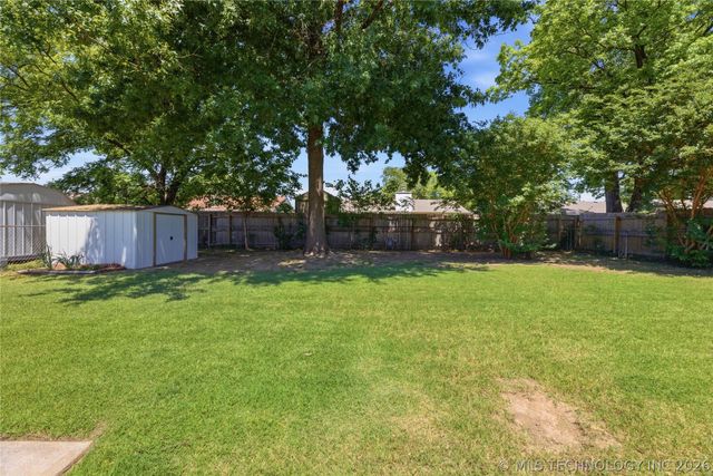 1108 W Pittsburg Street, Broken Arrow, OK 74012