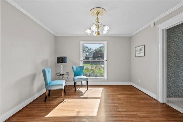 1718 23rd Avenue N, Texas City, TX 77590