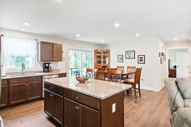 1280 Hickmans Branch Drive NW, Calabash, NC 28467