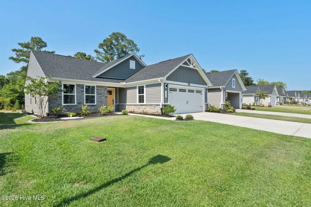 1280 Hickmans Branch Drive NW, Calabash, NC 28467