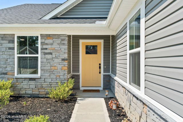 1280 Hickmans Branch Drive NW, Calabash, NC 28467