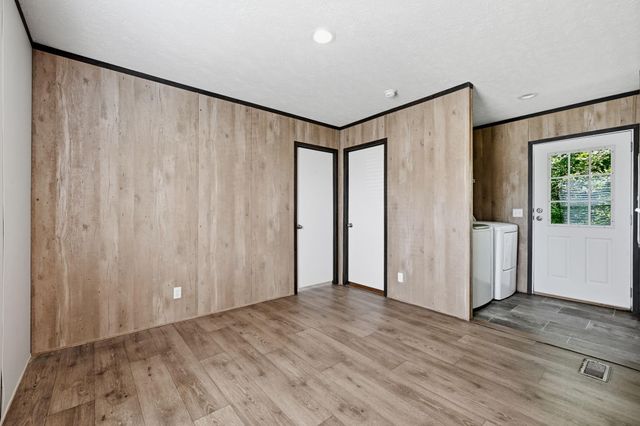 216 Newman Court, Conroe, TX 77303