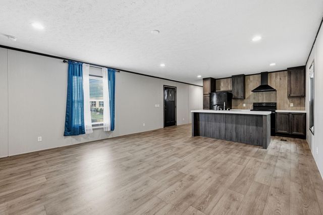 216 Newman Court, Conroe, TX 77303