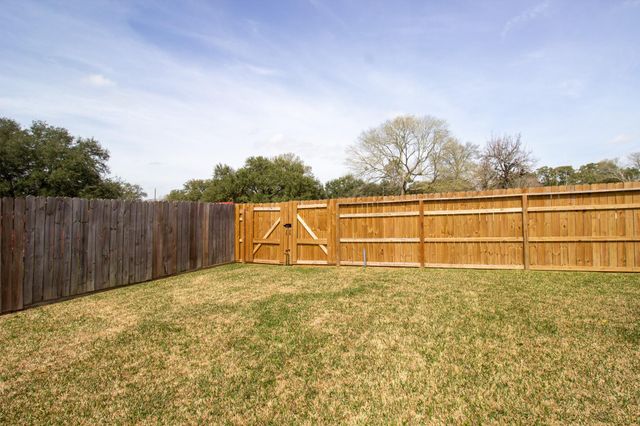 1819 Key Street, Waller, TX 77484