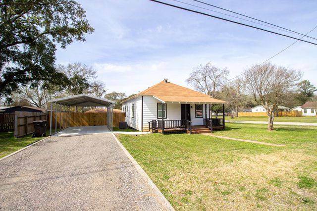 1819 Key Street, Waller, TX 77484