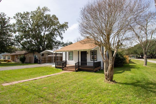 1819 Key Street, Waller, TX 77484