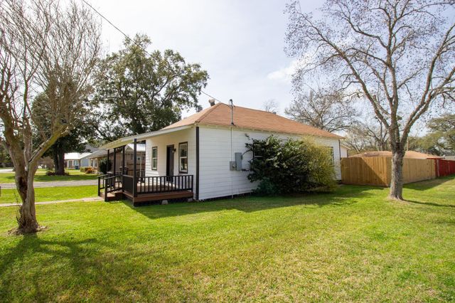 1819 Key Street, Waller, TX 77484