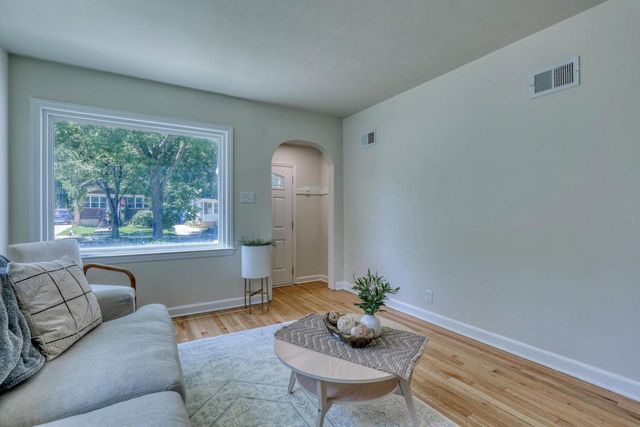 340 N 63rd STREET, Milwaukee, WI 53213