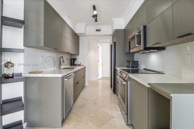 18671 Collins Avenue 2404, Sunny Isles Beach, FL 33160