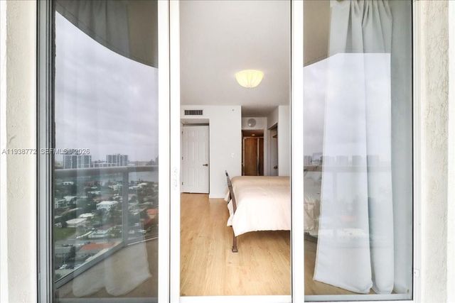 18671 Collins Avenue 2404, Sunny Isles Beach, FL 33160